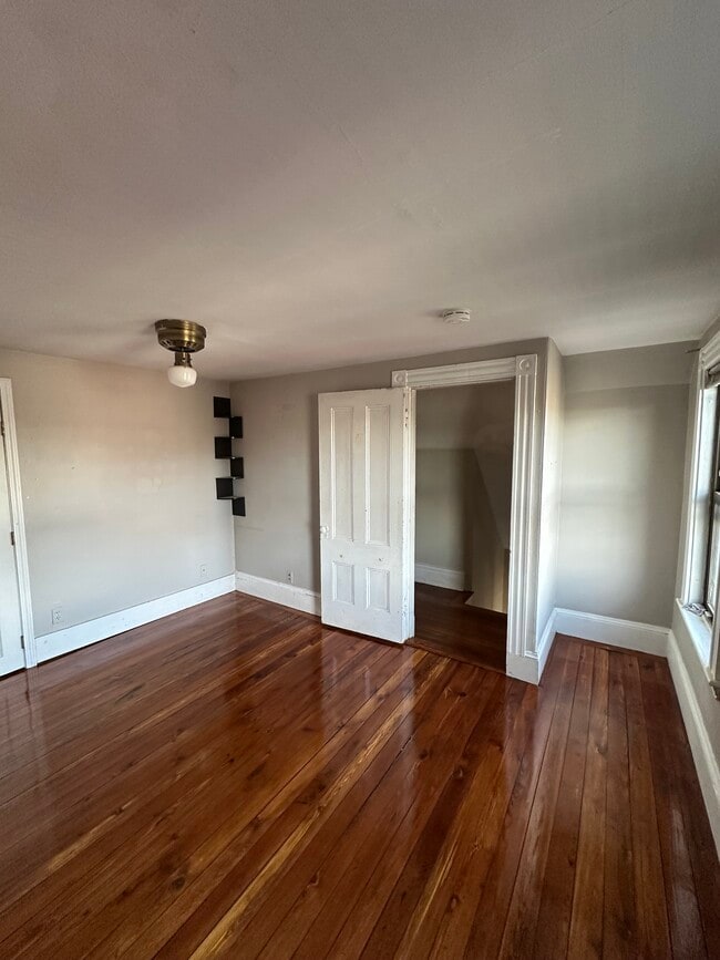 Photo - 15 Cushman Rd