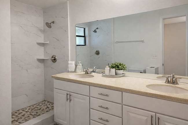 Photo - 3427 59th Ave W