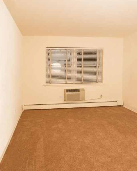 Photo - Dorchester House