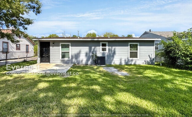 Photo - 2402 Jones Rd