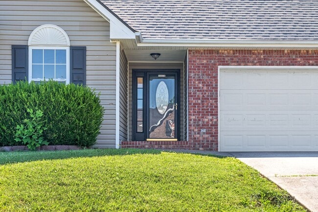 1697 Cedar Springs Cir
