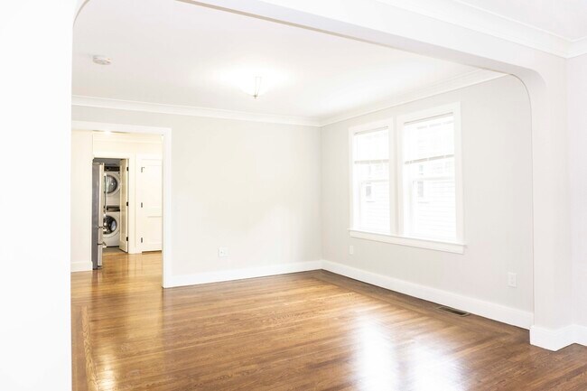 Photo - 15 Nottinghill Rd Unit 1
