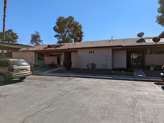 2 BED, 2 BATH - 2 BED, 2 BATH House