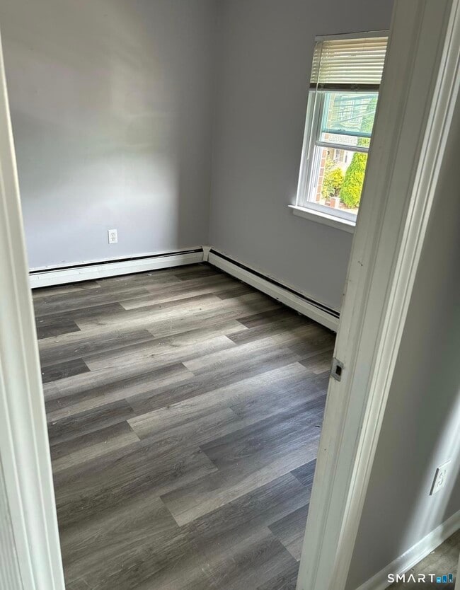 80 Taft Ave Unit 5