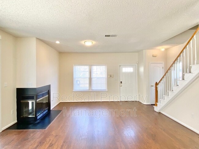 Photo - 129 Watson Dr