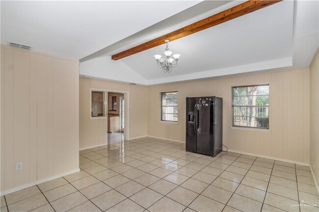 Photo - 21 E Saenz Ave