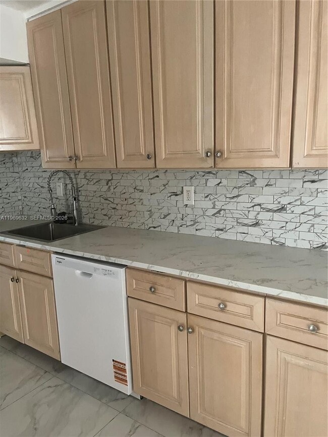 Photo - 6548 Racquet Club Dr