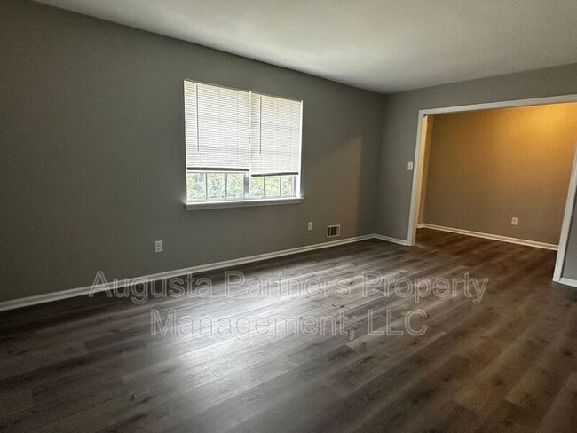 Photo - 4565 Rockdale Ct