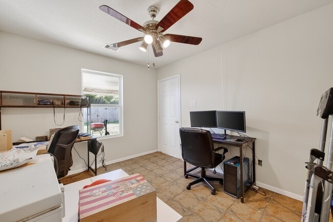 Photo - 3326 Zephyr Glen Way