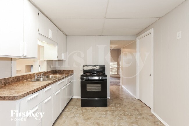 Photo - 425 Judson St
