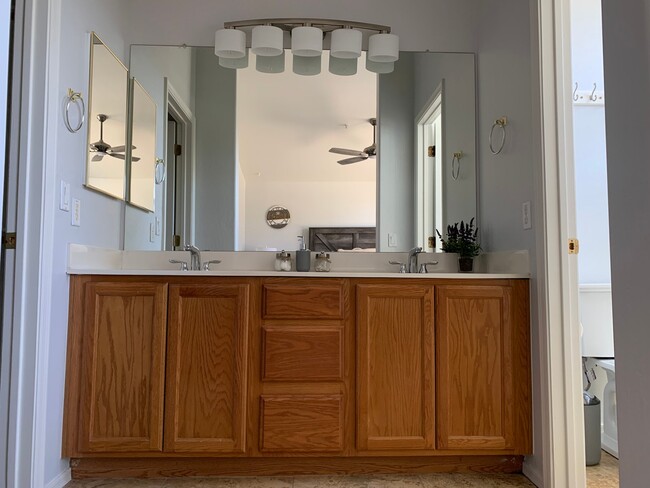 Photo - 10317 E Penstamin Dr