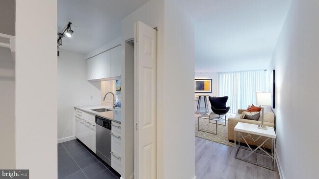 Photo - 601 24th St NW Unidad 301