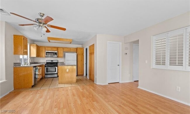 Photo - 1813 Navajo Lake Way