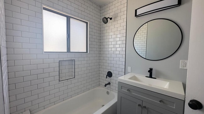 Photo - 4071 8th Ave Unit 4073