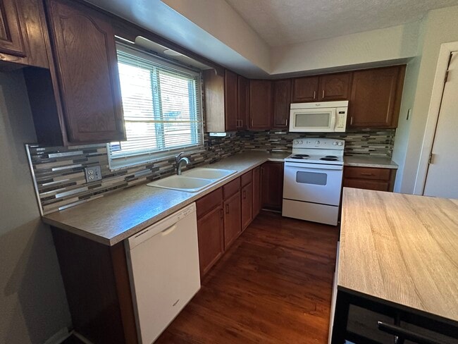 Photo - 5531 Karl Rd