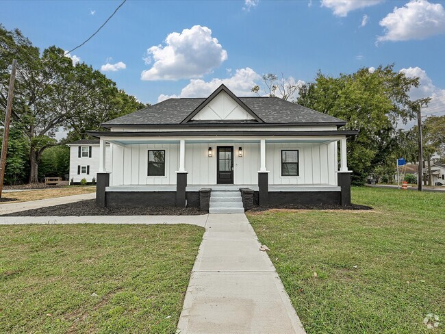 Building Photo - 328 Parkwood Ave Rental