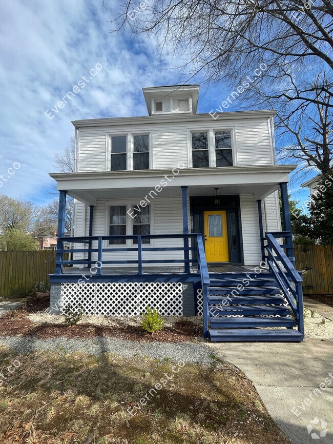 Building Photo - 2815 2nd Ave Rental