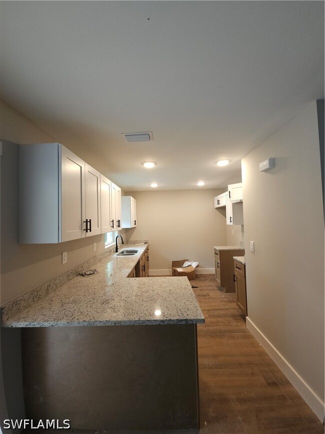 Building Photo - 310 Balboa Ave