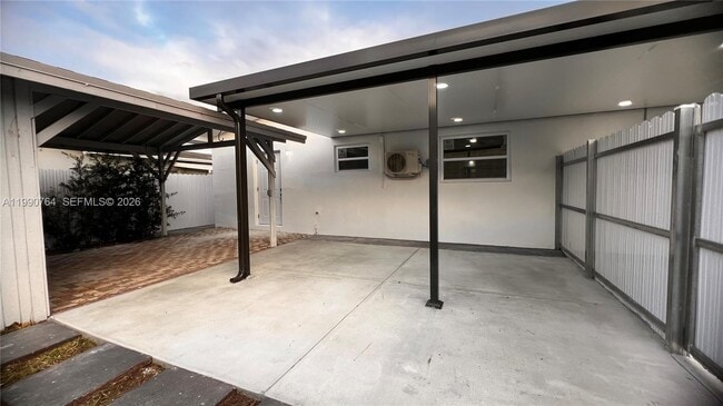 Photo - 1800 SW 87th Ave