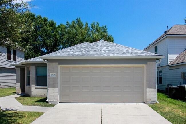 Photo - 16945 Scenic Knoll