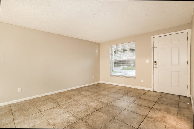 Photo - 3511 Breezewood Dr