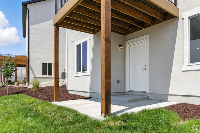 Building Photo - 6283 Butte County Dr Rental