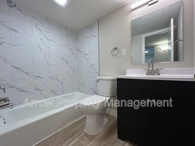 Photo - 2119 Arbor St