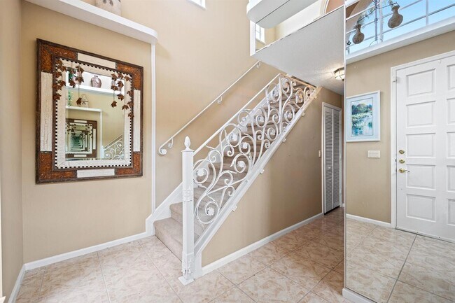 Photo - 227 Legendary Cir