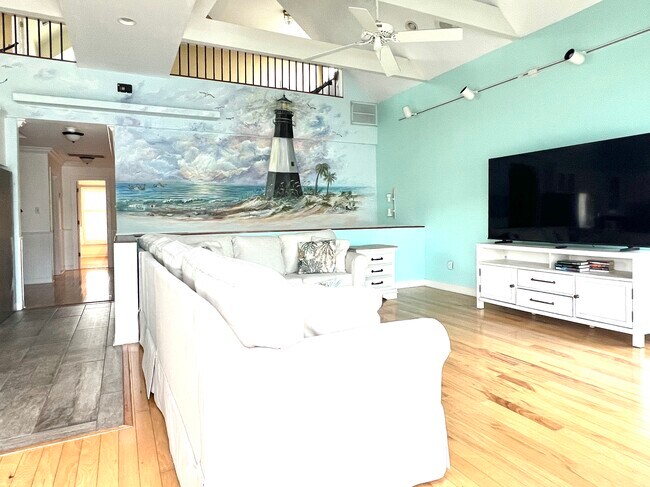 Photo - 301 Butler Ave