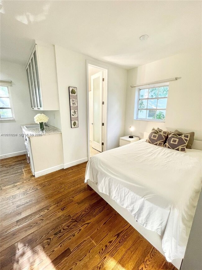 Photo - 439 15th St Unit 18