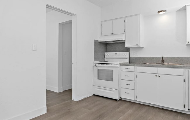 Photo - Affordable living at The Davis Apartments! Unit Davis-135 Davis - 1