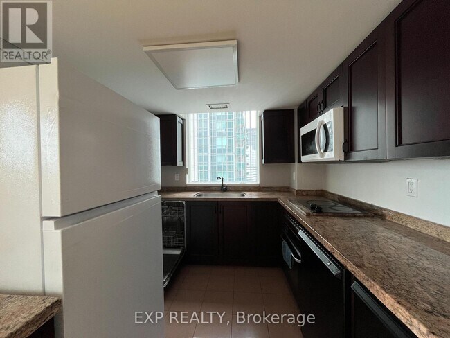 Photo - 28 Harrison Garden Blvd Unit 1608