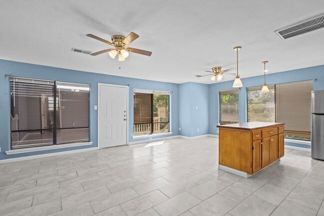 Building Photo - 7316 Overton St Unit #B Rental