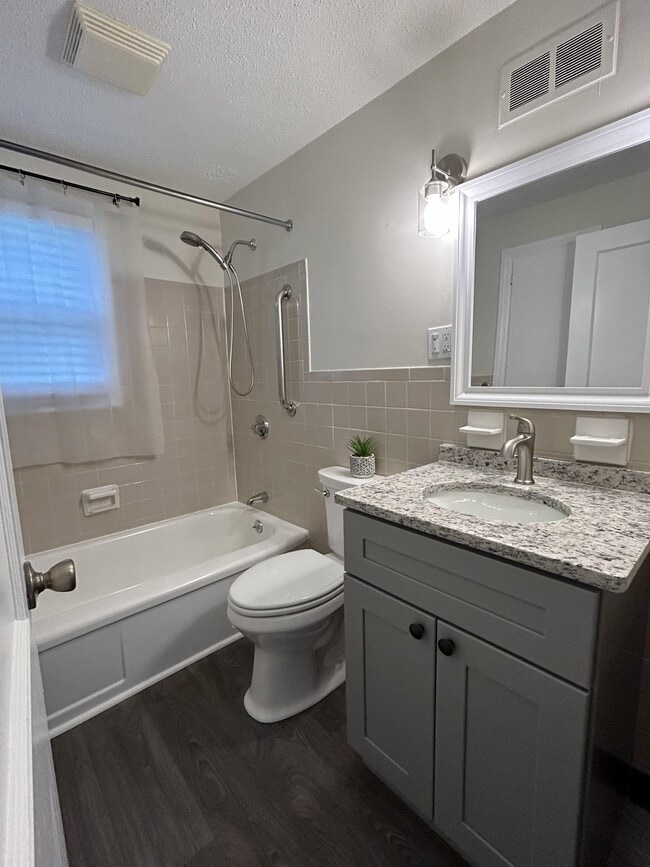 Photo - 65 Mercury Ct Unit L1