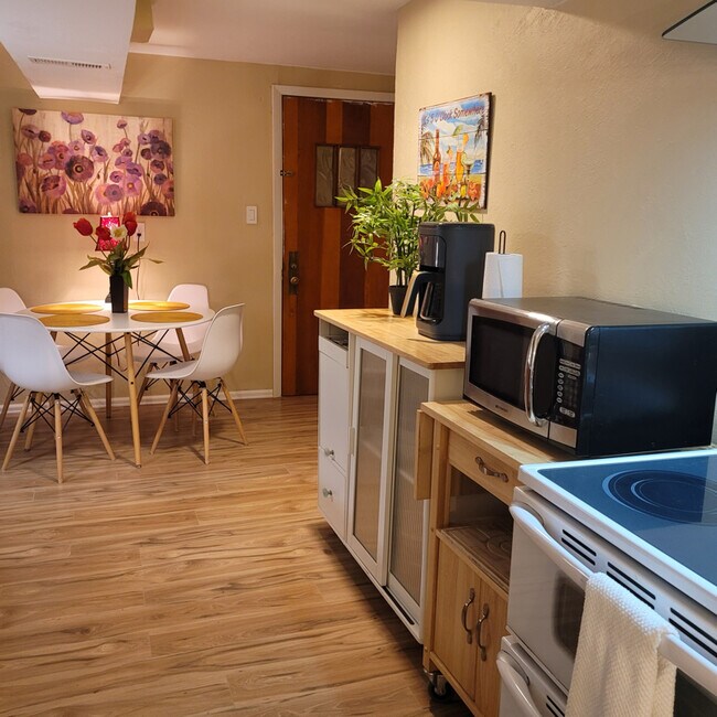 Photo - 3123 W 55th Ave