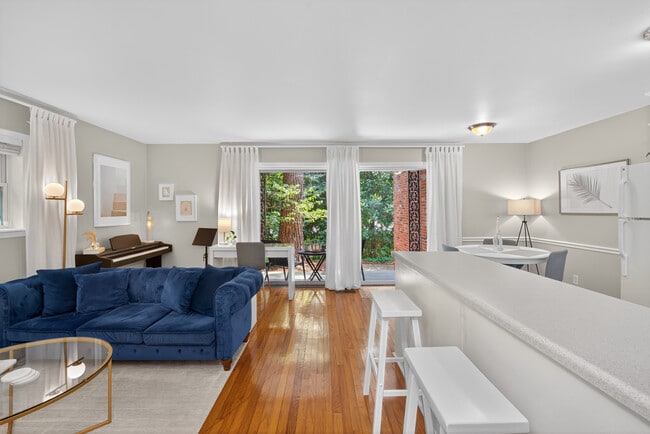 Photo - 930 Norland Rd Unit C