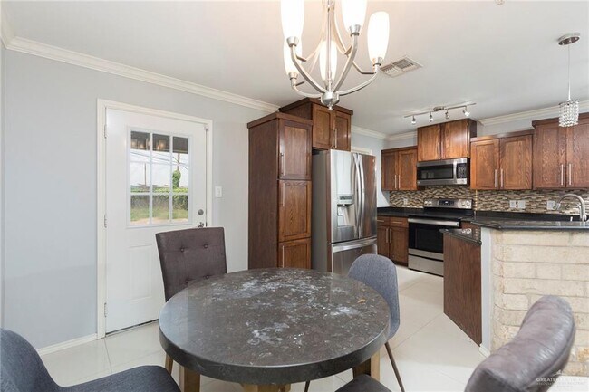 Photo - 103 S 48th Ln Unit Number 3