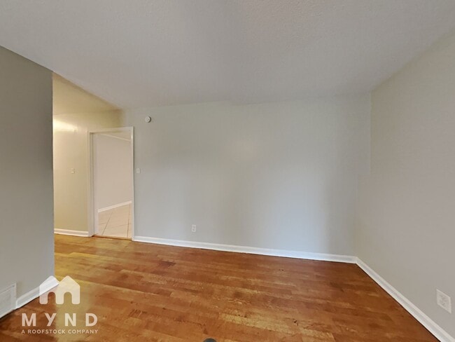 Photo - 8206 Whitehead Dr