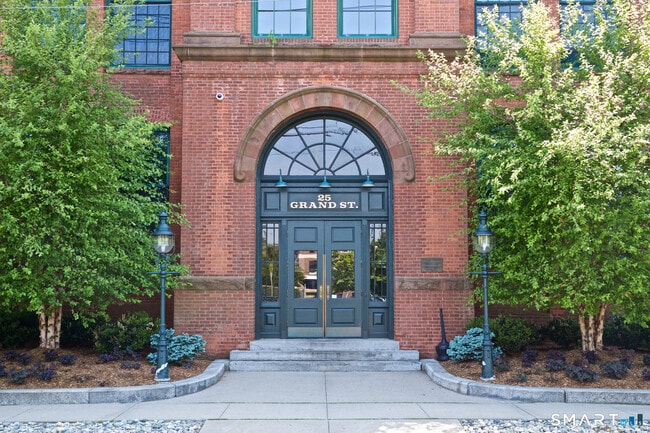 25 Grand St Unit 265