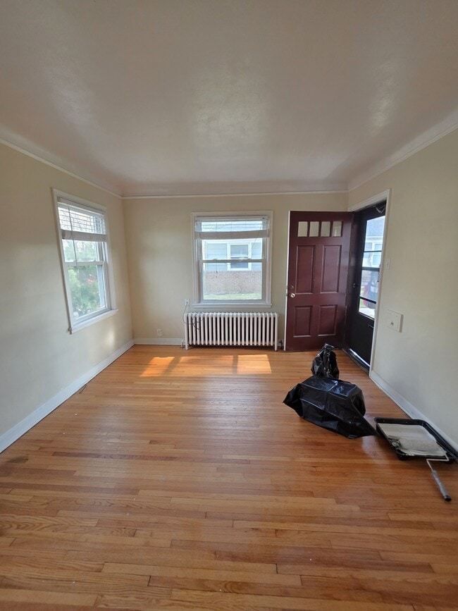 Building Photo - 2056 Bayard Ave Unit 1