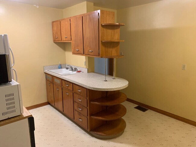 Photo - Urbana Two Bedroom/One Bathroom w/Garage Duplex