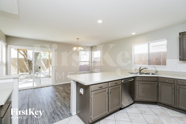 Photo - 5074 W Jupiter Way