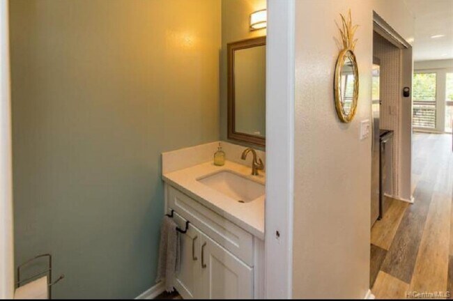 Photo - 981074-1074 Komo Mai Dr