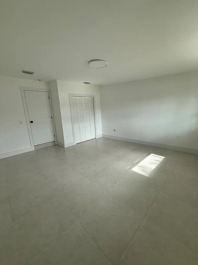 Photo - 14273 SW 52nd St