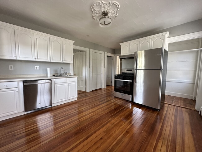 Photo - 135 Nonantum St