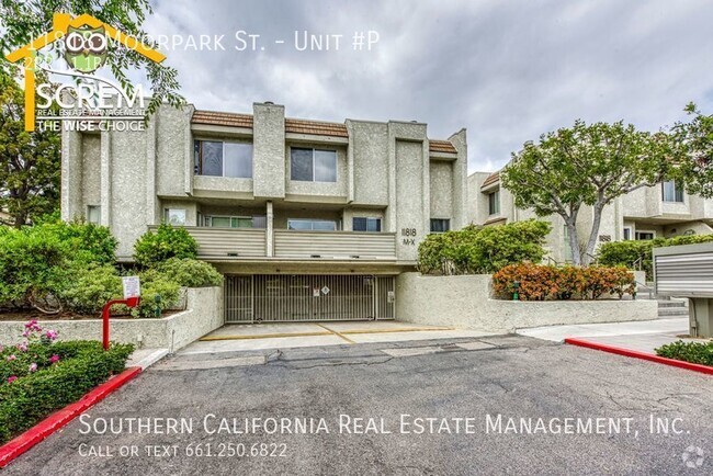 Building Photo - Two Bedroom Townhome in Studio City Unit #P