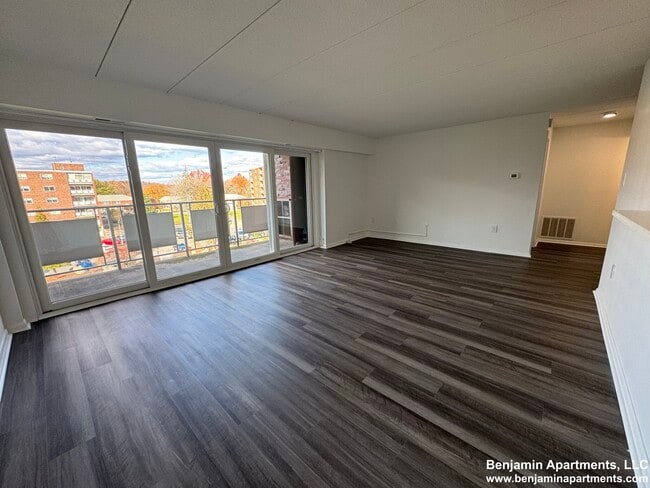 Photo - 51 Hill Rd Condo