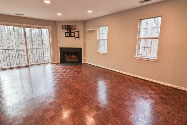 Photo - 10488 Parthenon Ct