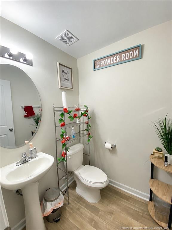 Photo - 808 Old Angus Ln