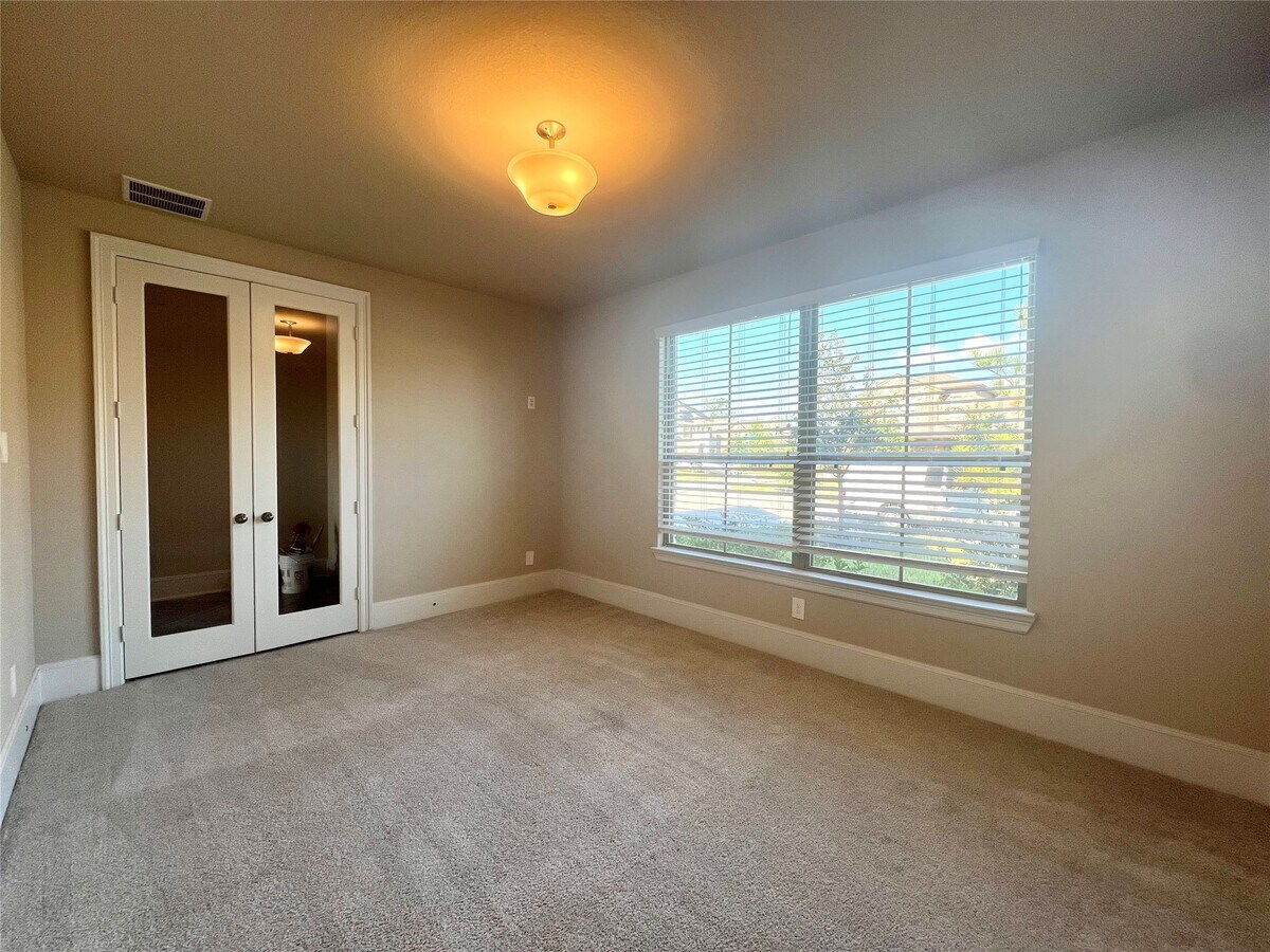 Photo - 15815 Sunlit Falls Dr